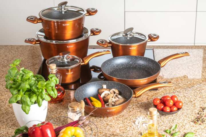 Edenberg Cookware Set with Kitchen Tools 15pcs